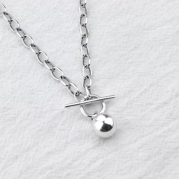 Sterling silver bead pendant necklace - Picture 4 of 5